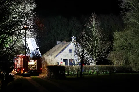 Schoorsteenbrand aan de Eggerland in Baars