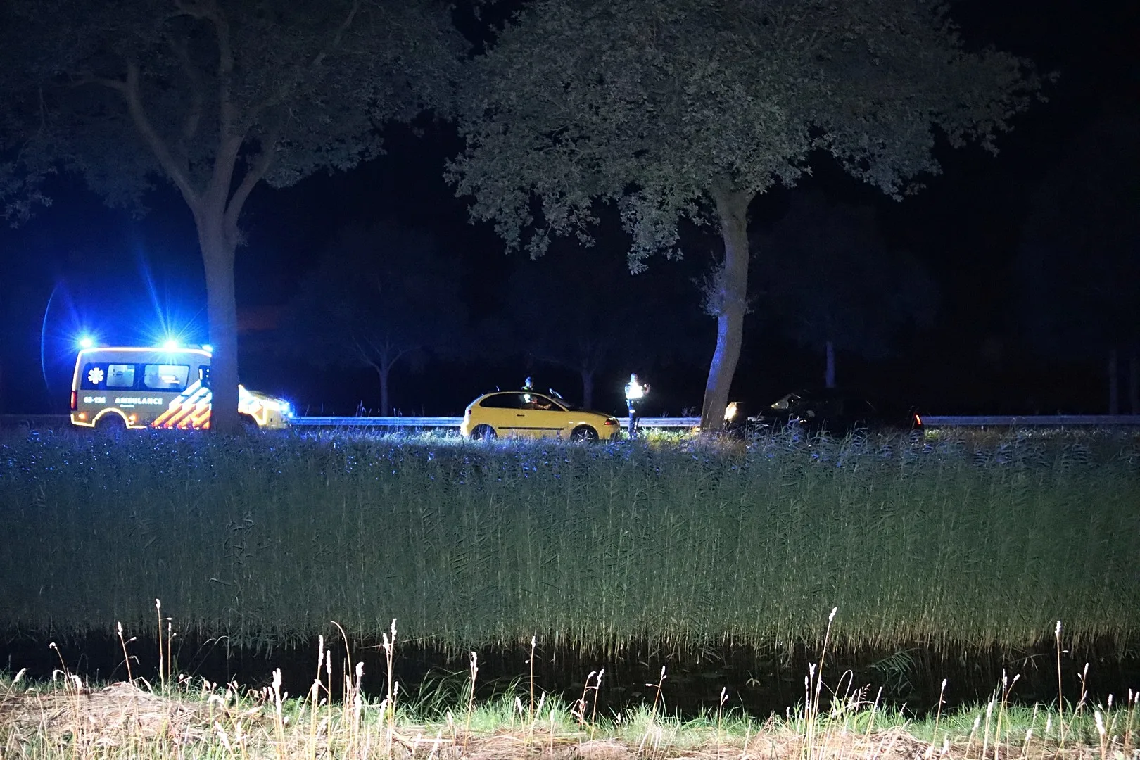 Automobilist gewond bij eenzijdig ongeval op de N371