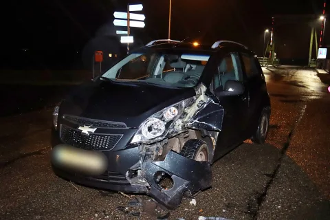 Ongeval tussen een tractor en personenauto in Wetering