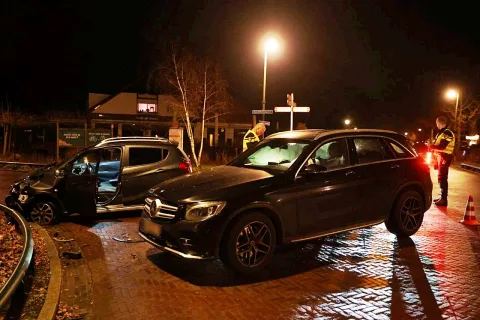 Voorrangsfout leidt tot ongeval op de Steenwijkerweg in Willemsoord